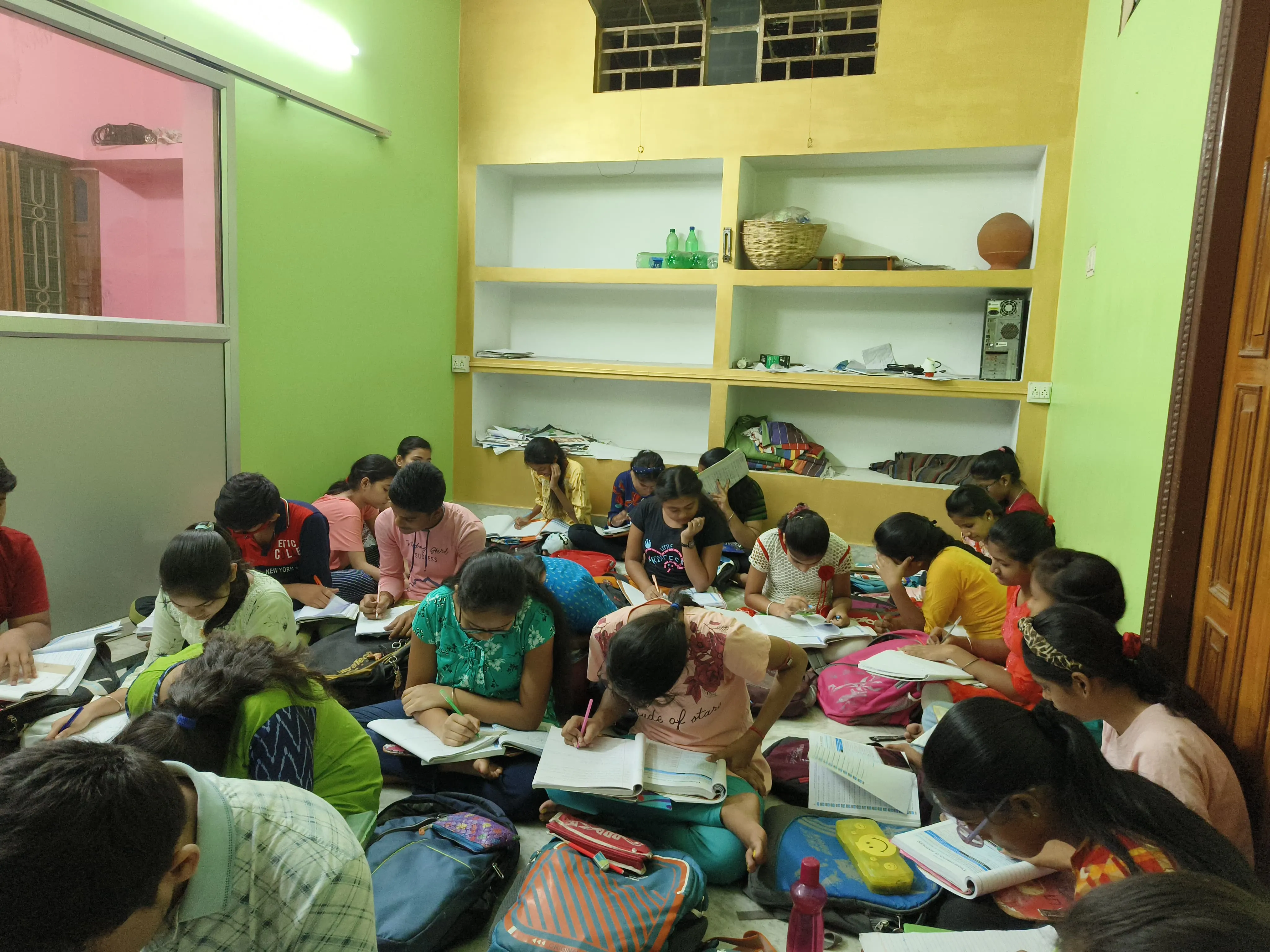 Compass Academy Tutor